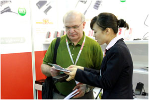 Introduction to customers earnestly